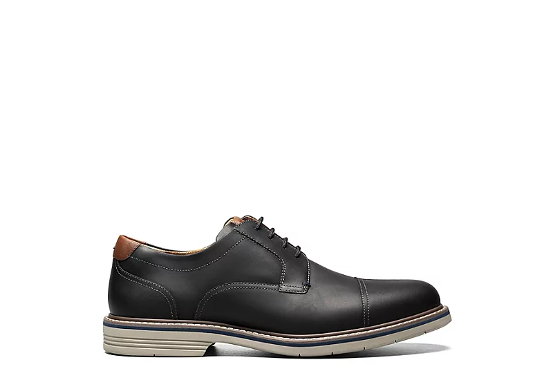 Florsheim Mens Norwalk Cap Toe Oxford - Black 4 Florsheim Mens Norwalk Cap Toe Oxford - Black - Image 2